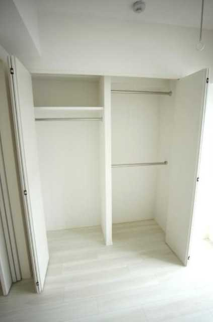 クレヴィアリグゼ世田谷松陰神社前　駅近　ネット0　築浅の収納