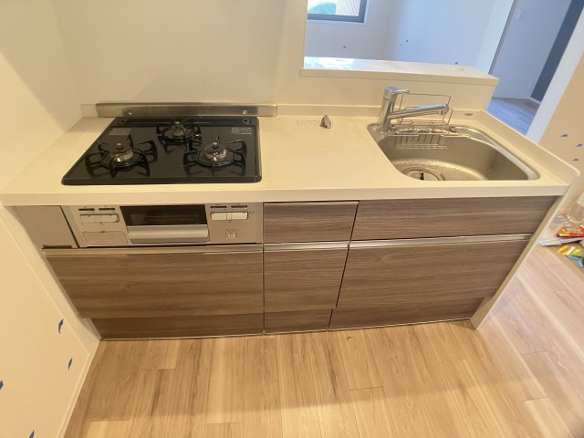 【キッチン】 | ルボワ阿佐谷 | 木目調のキッチン。同物件別部屋参考写真