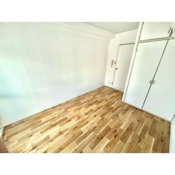 リバーハイツの居間・リビング