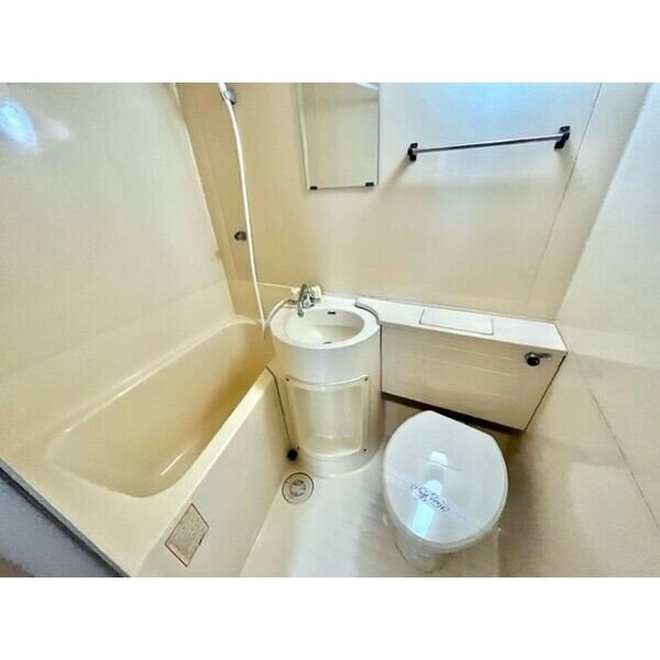 リバーハイツの浴室