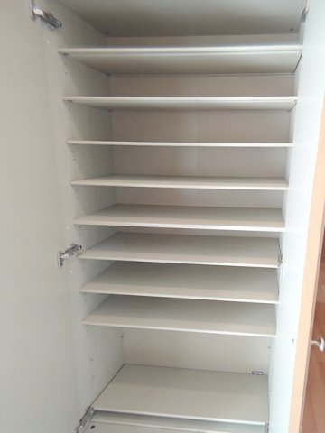 岸和田市上町のハイツの収納