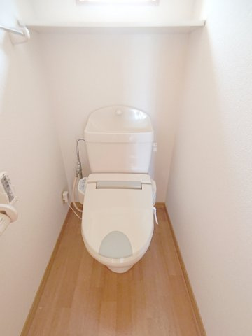 岸和田市上町のハイツのトイレ