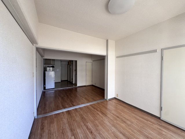 オークタウンマンションの居間・リビング