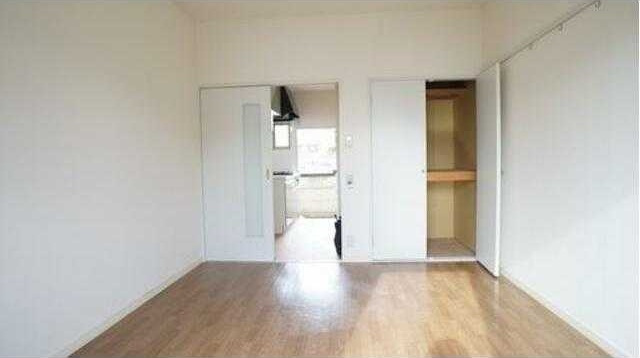 ＣＡＤＥＴ(カデツト)の洋室