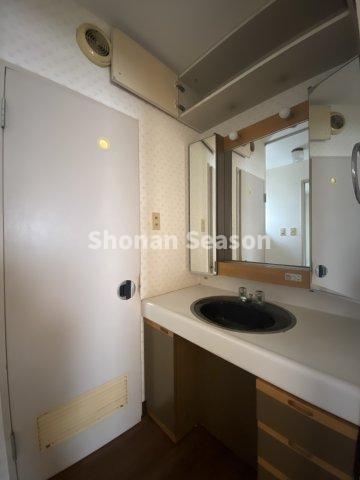 【独立洗面台】 | 内覧可能です◎ お問い合わせは「湘南シーズン」まで♪