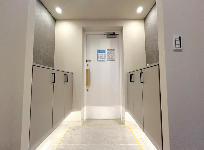 ワコーレ芦屋翠ヶ丘の玄関|シューズボックスあります