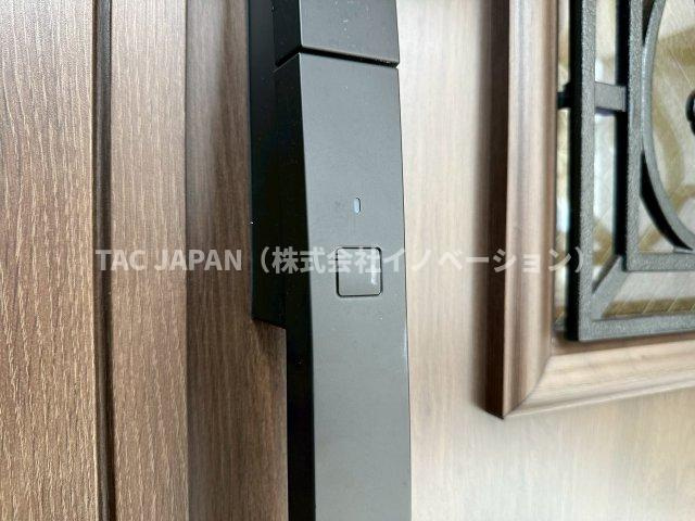 赤羽北3丁目Ⅱ期・全3棟の防犯設備|【電子錠】
ピッキング対策や鍵の紛失対策にも◎