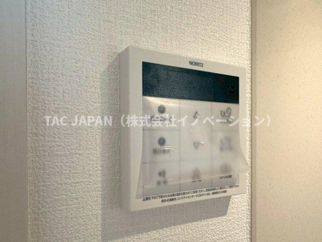 赤羽北3丁目Ⅱ期・全3棟の発電・温水設備|【オートバス】
キッチンからワンタッチでお湯張や追焚ができる便利なオートバス