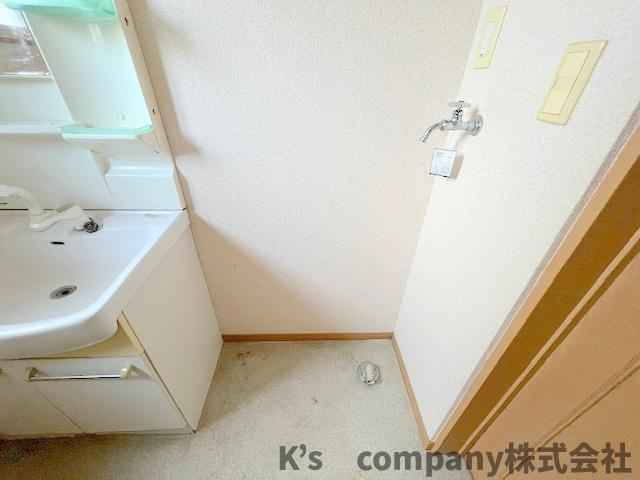 ■高座郡寒川町倉見　中古戸建のその他|洗濯機スペース◇