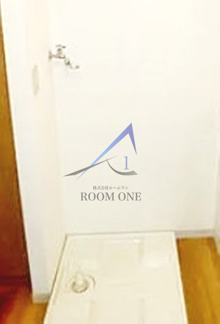 エスポワール本町の設備|洗濯機置き場です。