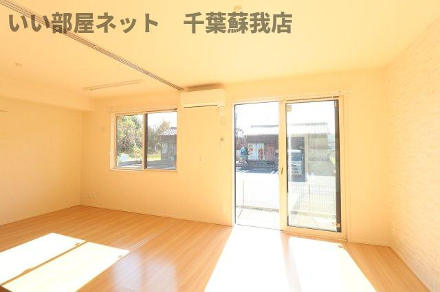 フォンターナの居間・リビング|おしゃれな居間です