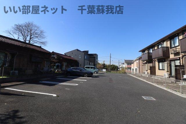 フォンターナの駐車場|駐車場に車を止められます