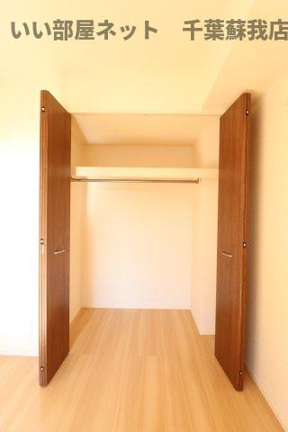 フォンターナの収納|たっぷりとした収納スペースです