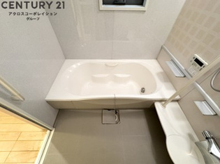 西宮浜4丁目戸建の浴室