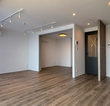 仲介手数料無料　所沢コーポラスA棟の居間・リビング