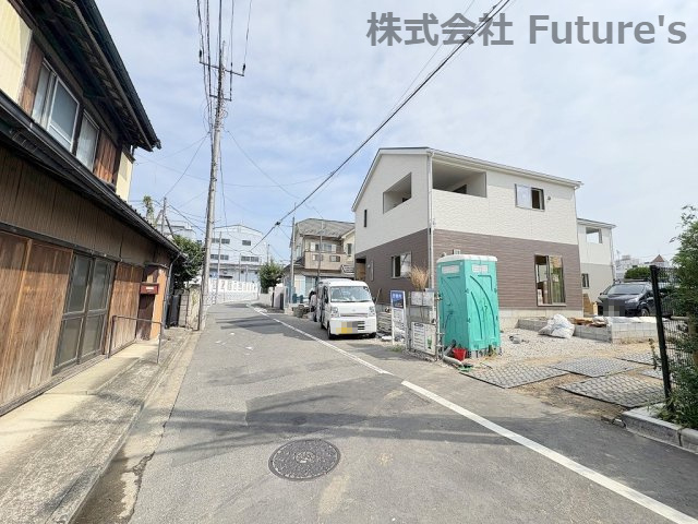流山市流山3丁目　新築戸建　全3棟　2号棟の前面道路含む現地写真|前面道路含む現地写真です。