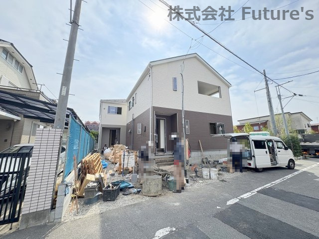 流山市流山3丁目　新築戸建　全3棟　2号棟の外観|現地の写真になります。