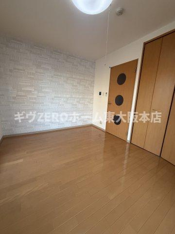 ラカーサ今里の居間・リビング