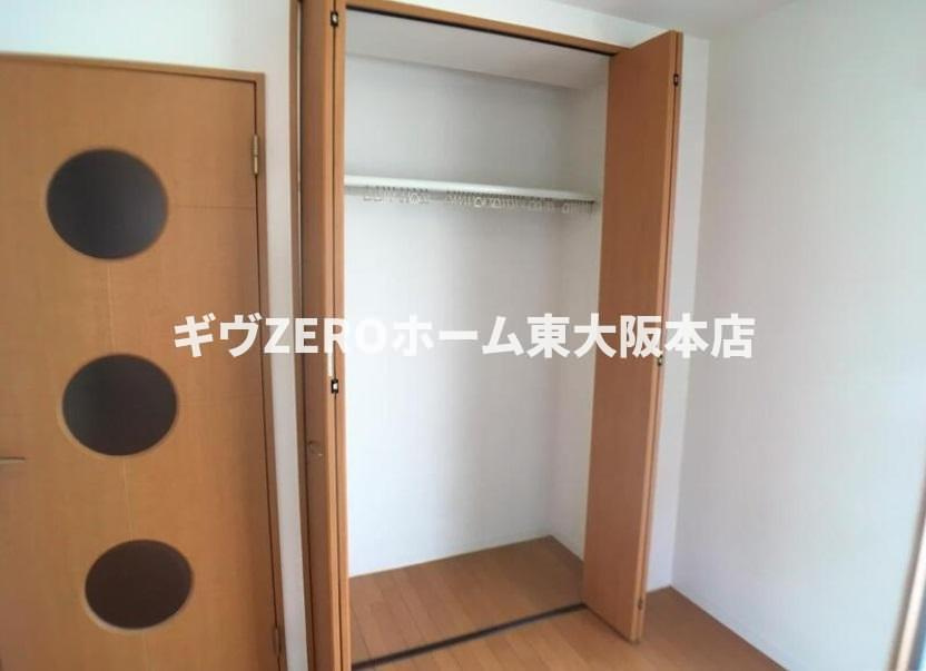 ラカーサ今里の収納