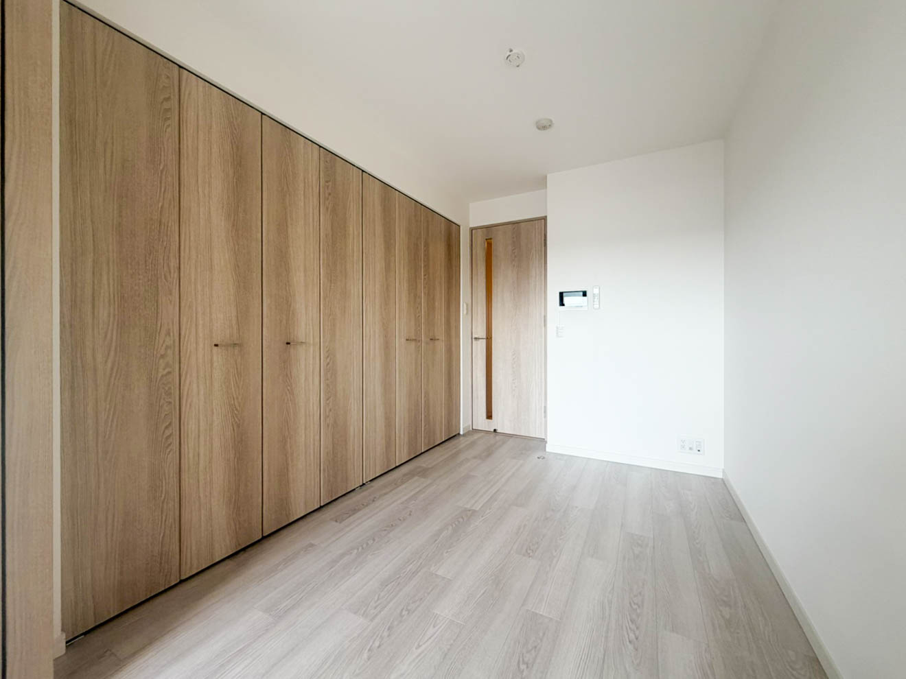 S-RESIDENCE六番町の駐車場|駐車場があります