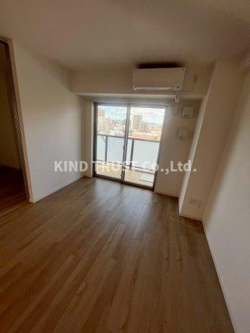 フラットレモンの居間・リビング|ゆったりとしたリビングです