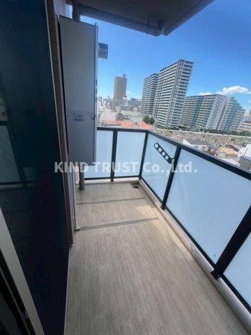 フラットレモンのバルコニー|落ち着いた時間を過ごせるバルコニーです