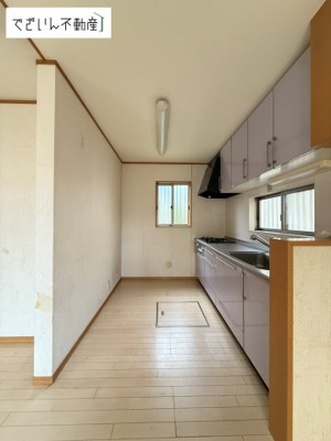 【キッチン】 | 東松山市松葉町2丁目　中古住宅   | 現地(2025年9月撮影)