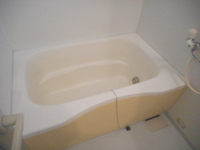 【浴室】 | フェアリーズガーデン入西 | ゆったり過ごせるお風呂です