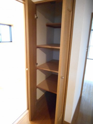 【収納】 | フェアリーズガーデン入西 | 小物を収納するのに便利です