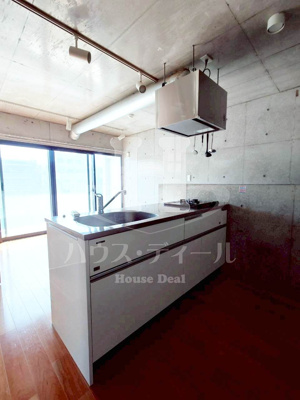 【キッチン】 | 蓮根マンション | コンパクトなキッチンで掃除もラクラク