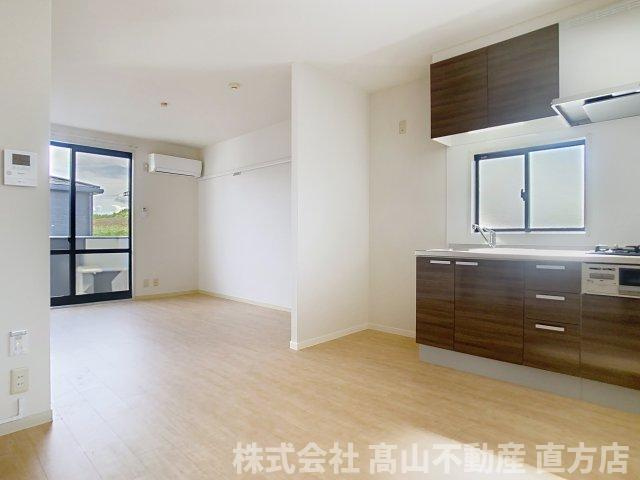 ハウストランキル B棟の居間・リビング