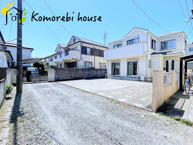 桶川市末広三丁目　中古一戸建ての前面道路含む現地写真|26.5.30　撮影済み