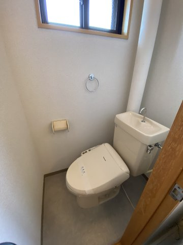 ハーベストガーデンのトイレ|※写真は別室の物です。　現況優先
