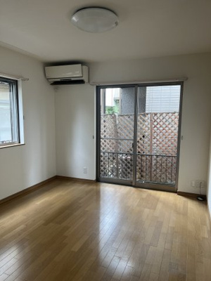 【居間・リビング】 | 大津市衣川①貸家