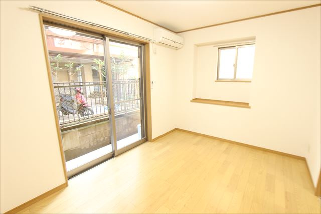 SKハイムの洋室