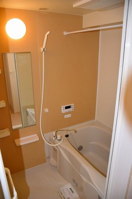 ルピナスＣ　　刈谷市近郊の賃貸ならクラスホーム刈谷店の浴室