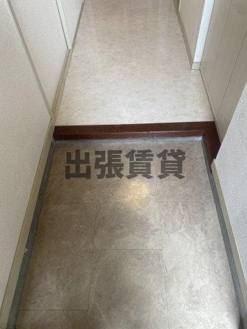 仲介手数料0円！！STビルの玄関