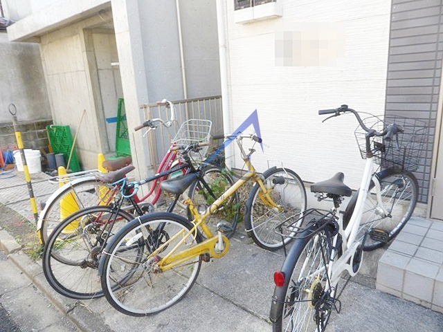アルファ高円寺のその他共用部分|駐輪場です。