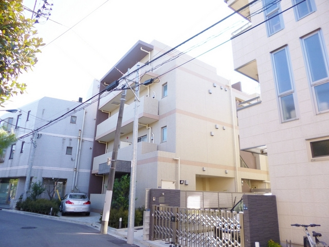 レジデンスサルバトーレの外観|綺麗な物件です