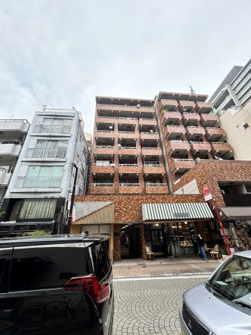 麻布十番ハイツの外観