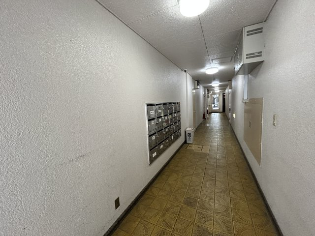 麻布十番ハイツのロビー