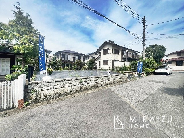 【前面道路含む現地写真】 | 陽の光をたっぷりと浴びながら気持ち良く生活が出来ます。見学・ご相談等、お気軽にご連絡下さい。