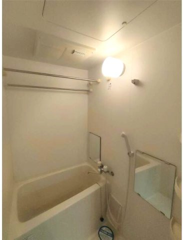 LUMINOUS新大阪(旧:S-FORT新大阪ravir)の浴室