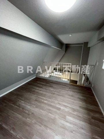 ES-Grande Minamimorimachi　BRAVI不動産の洋室|【ES-Grande Minamimorimachi】明るい洋室です