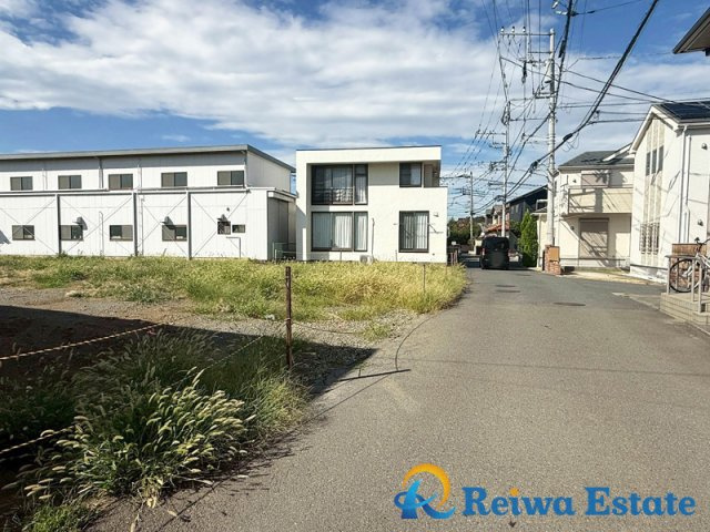 新築戸建　茅ヶ崎市円蔵2丁目の前面道路含む現地写真