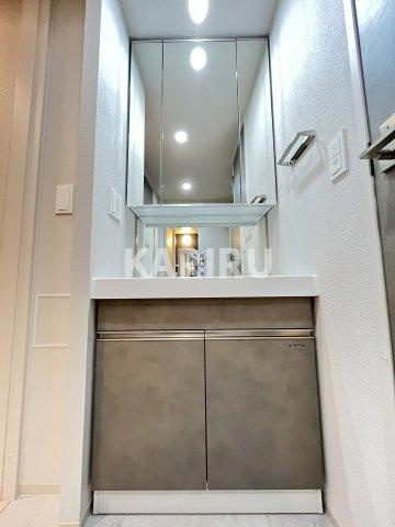 アーバネックス天満橋Frontの独立洗面台