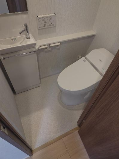 仲介手数料無料　プレシス所沢元町のトイレ