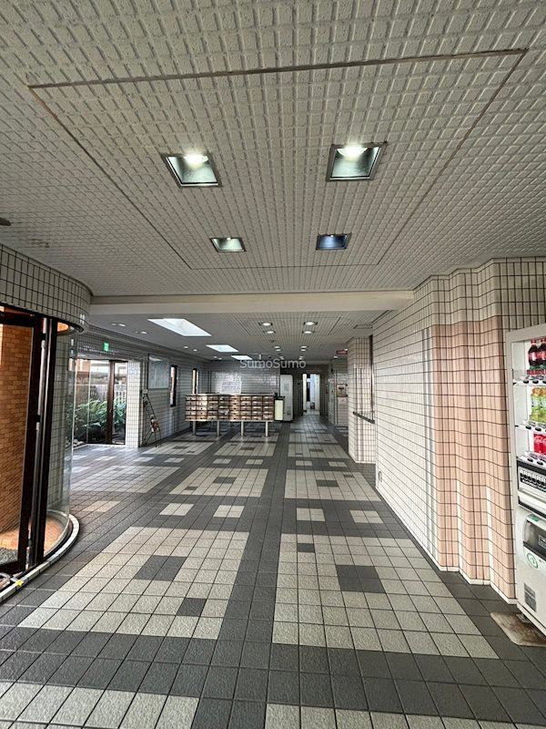 ライオンズマンション日本橋のロビー|建物の内部です