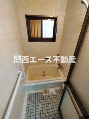 【浴室】 | 寺川５丁目貸家