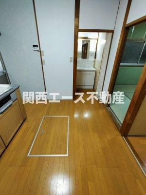 【居間・リビング】 | 寺川５丁目貸家